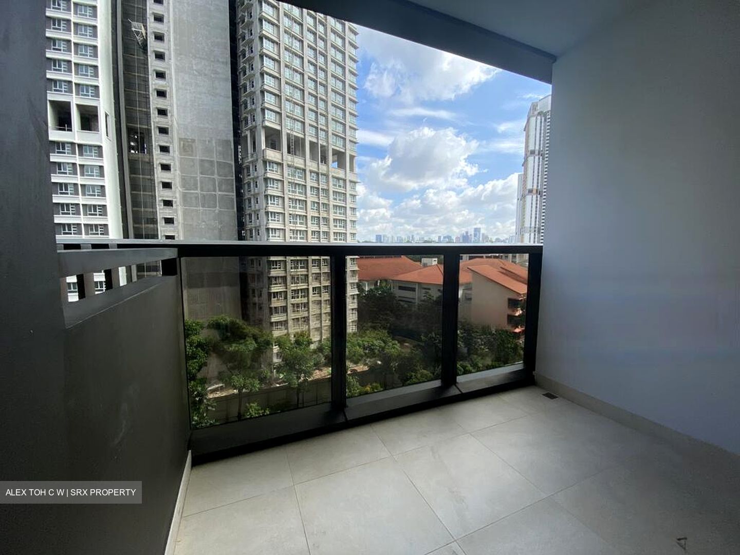 Commonwealth Towers (D3), Condominium #460699711